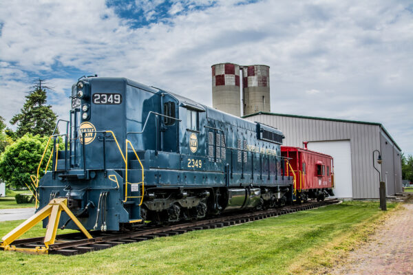 2349-bellevue-railroad-display