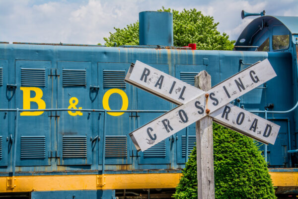 B&O Xing Sign-1